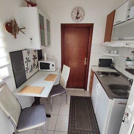 Susy Apartment Умаг Екстериор снимка